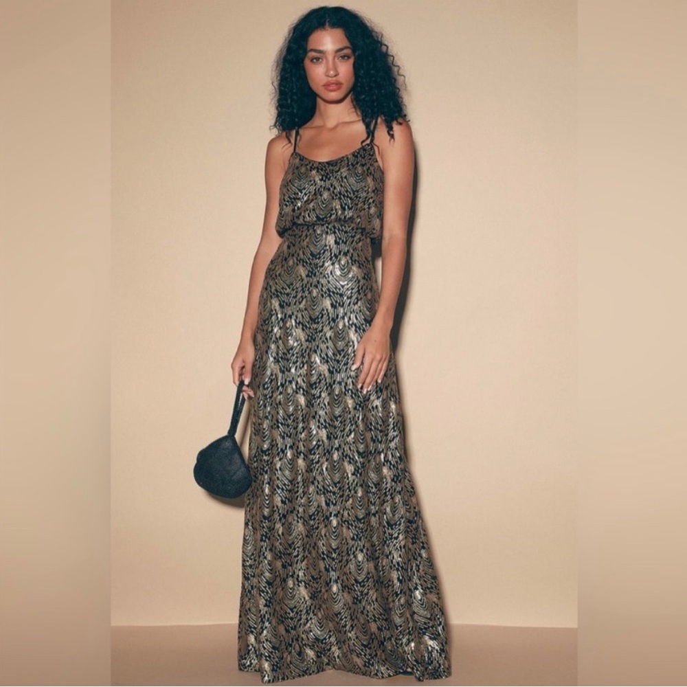 Lulus maxi dress